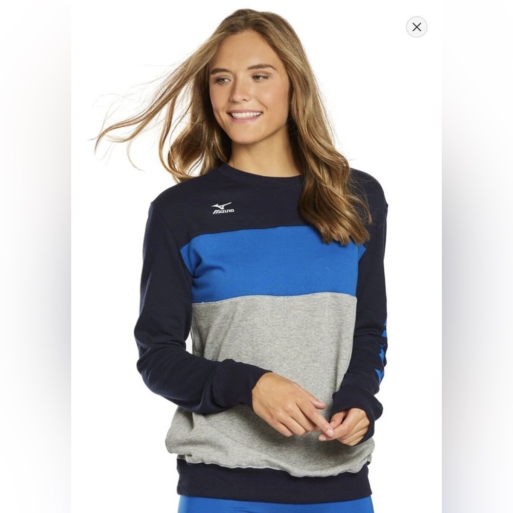 Mizuno Women’s Retro Crew Volleyball Sweatshirt